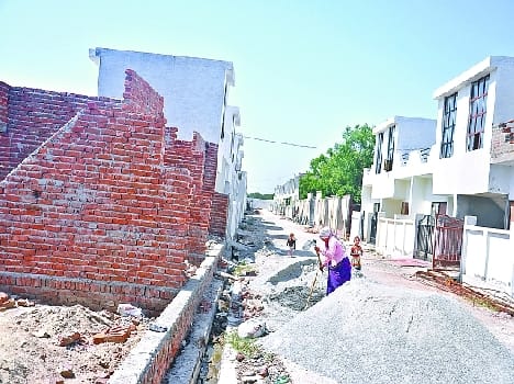 Will be demolished ma Gauri Town